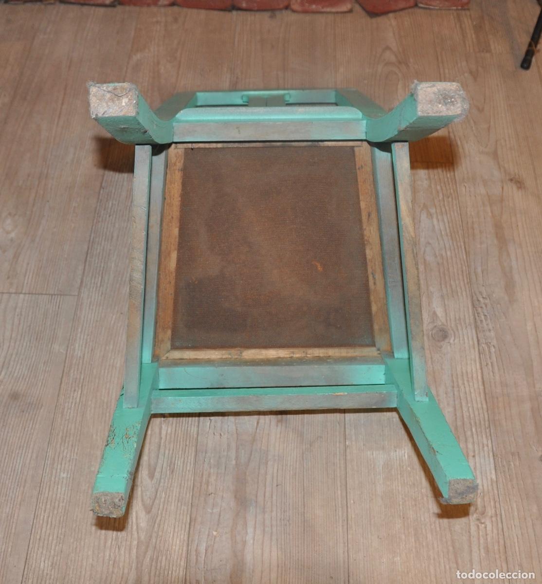 Antig&uuml;edades: Silla antigua pintada de verde - Foto 7