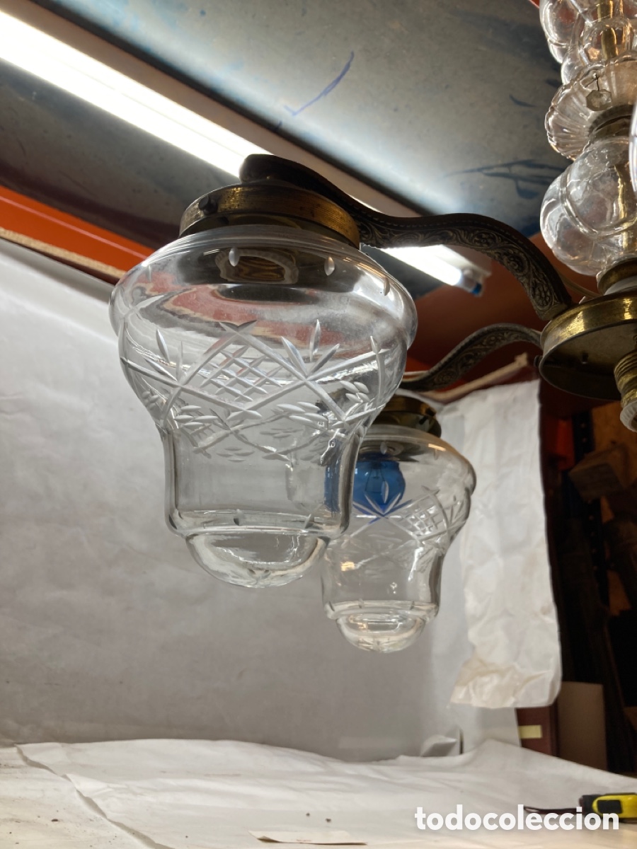 Antig&uuml;edades: L&aacute;mpara cristal y bronce - Foto 4