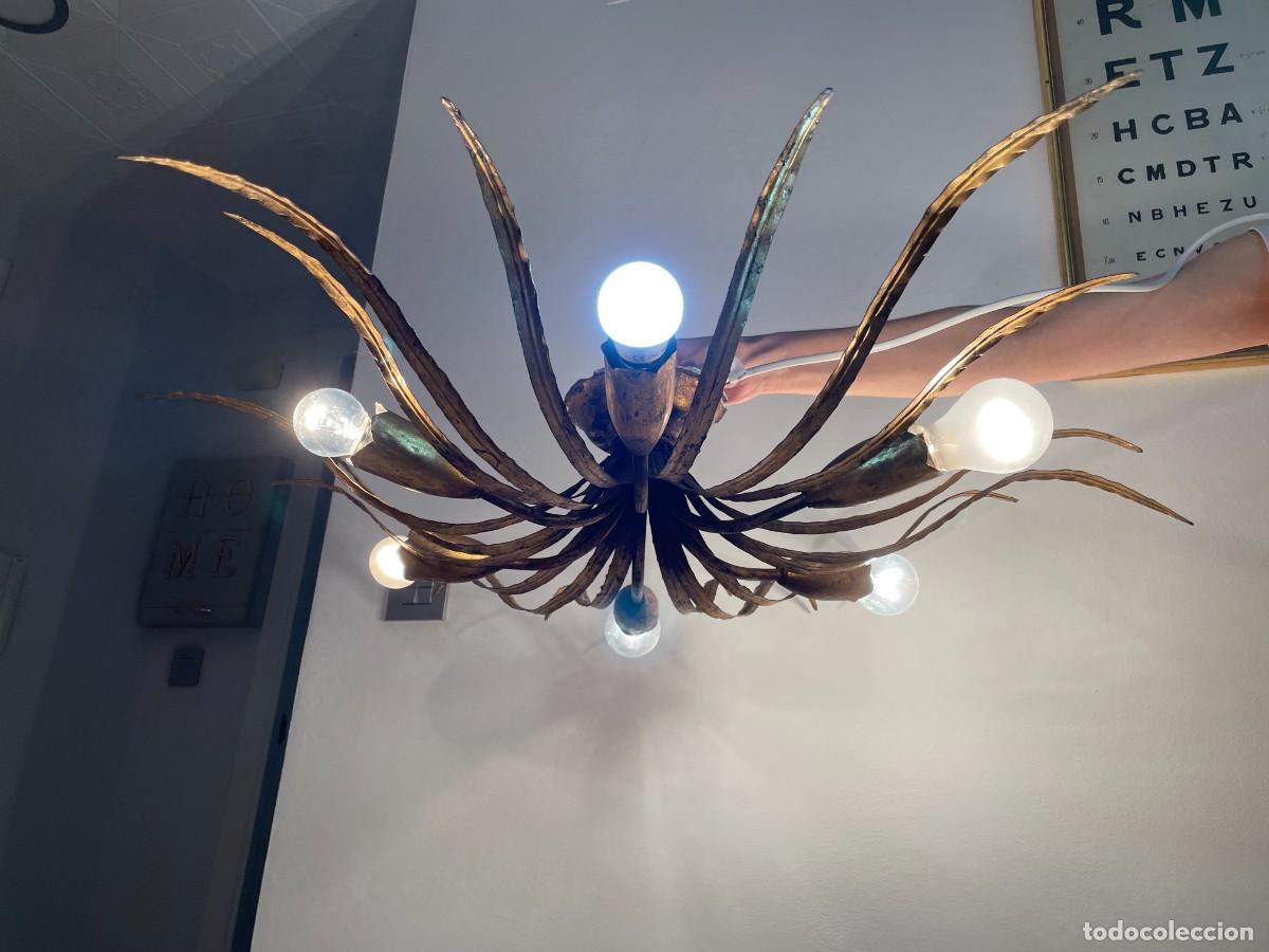 Antig&uuml;edades: LAMPARA TECHO HOJAS DORADA ESTILO SOL - Foto 26