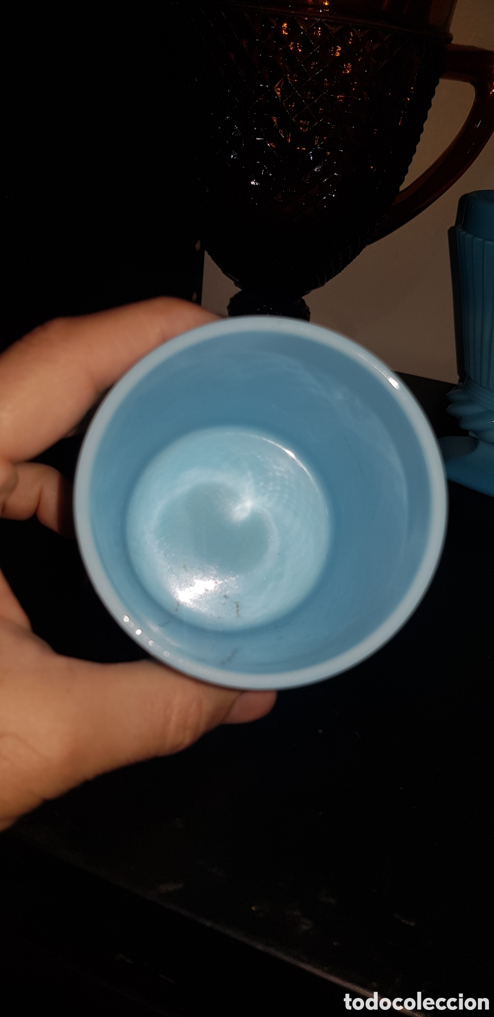 Antig&uuml;edades: Vaso labrado cristal Opalina - Foto 2