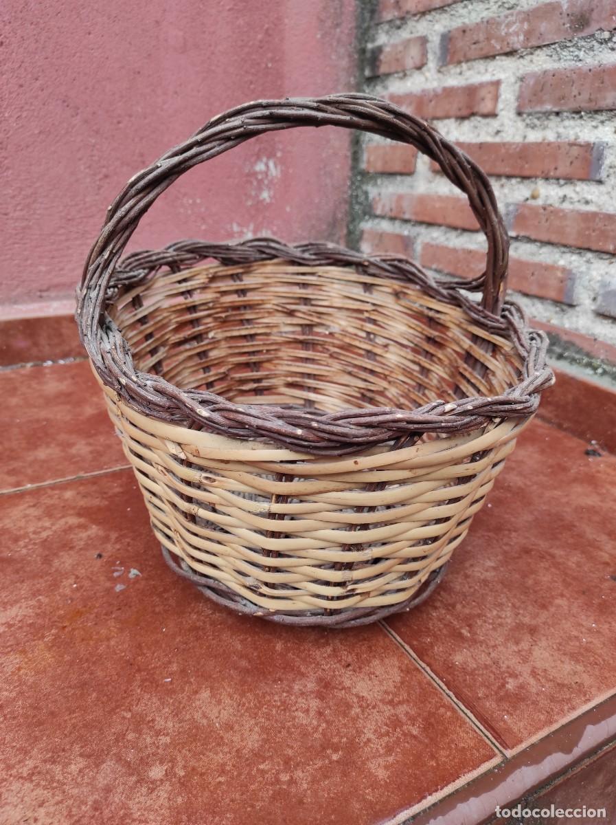 Antig&uuml;edades: CESTA DE MIMBRE ANTIGUA - Foto 2