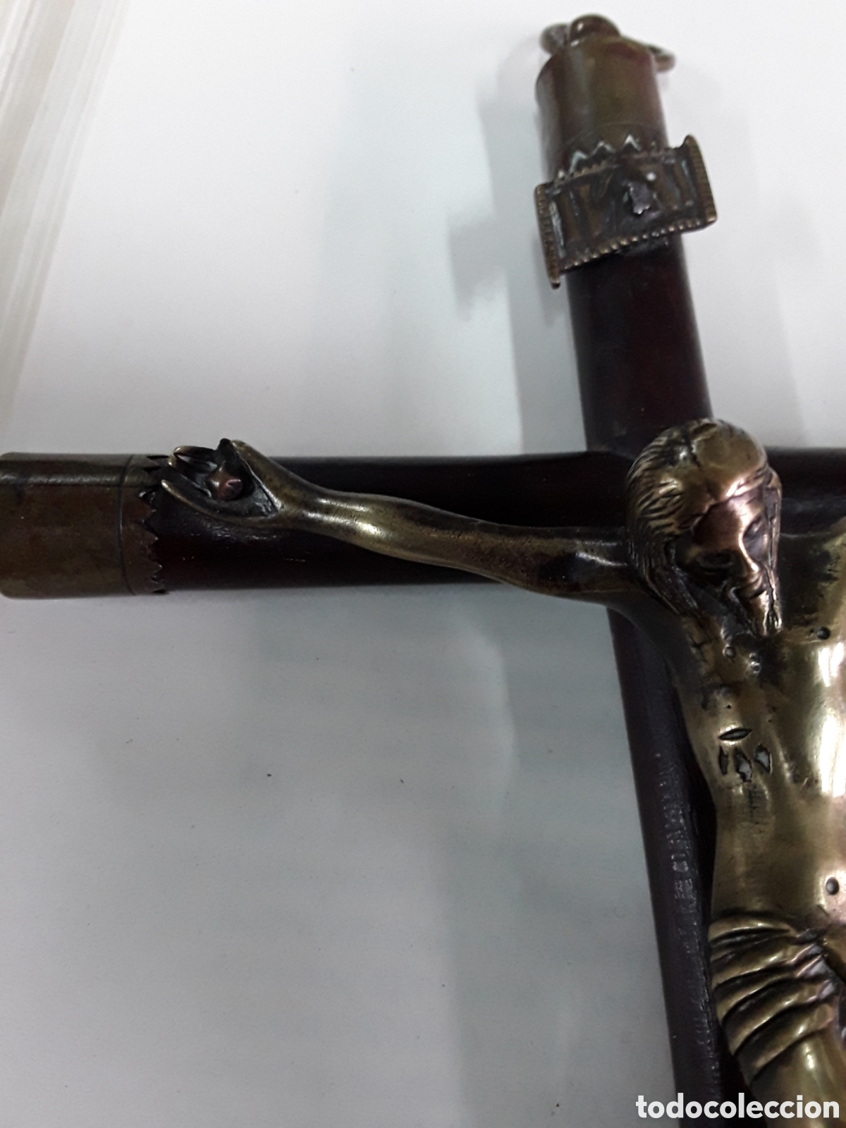 Antig&uuml;edades: Cristo de bronce - Foto 5
