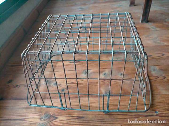 Antig&uuml;edades: Cesta de hierro cesto antiguo de tienda compras para comprar de la compra rectangular rejilla - Foto 9