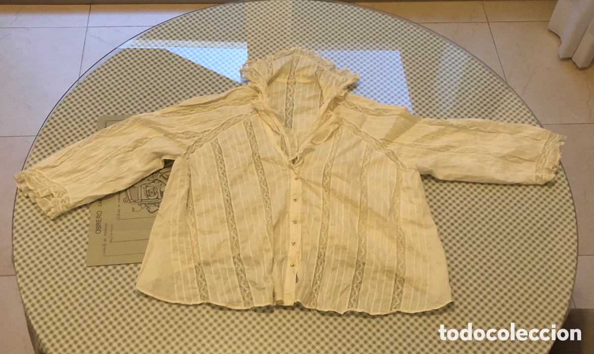 Antig&uuml;edades: Camisa puntilla - Foto 1