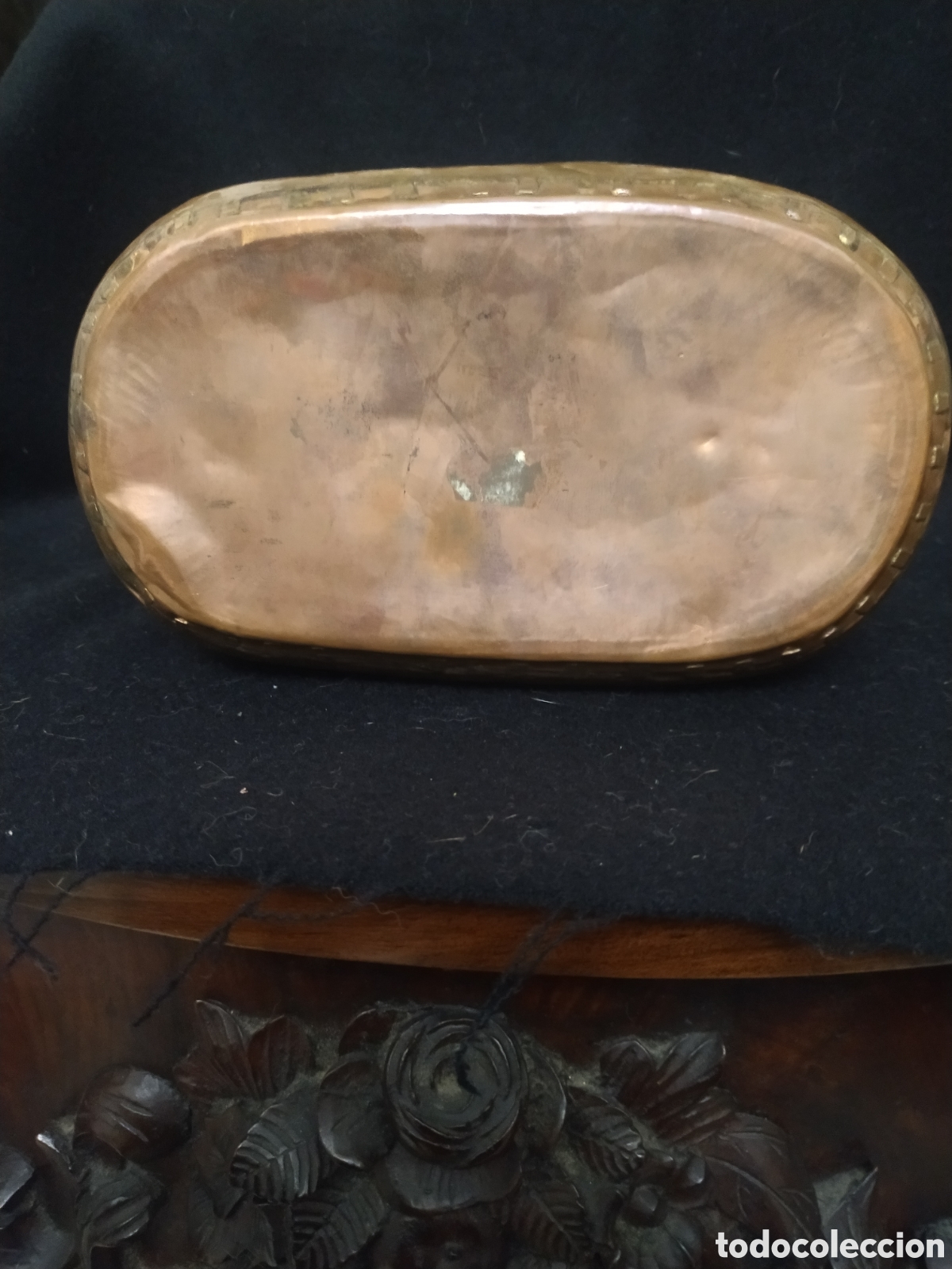 Antig&uuml;edades: Centro de cobre con asas de bronce - Foto 5