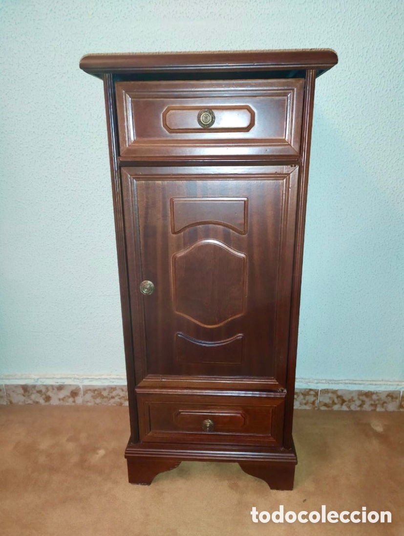 Antig&uuml;edades: Mesa/mesilla de madera maciza - Foto 2