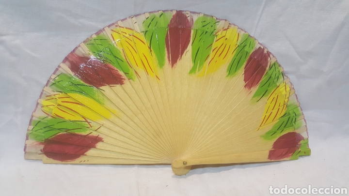 Antig&uuml;edades: ABANICO MADERA PINTADO A MANO - Foto 1
