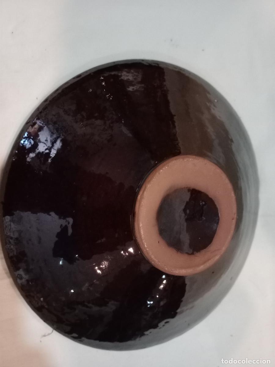 Antig&uuml;edades: fuente de ceramica - Foto 3