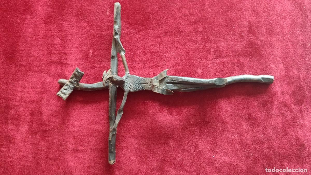 Antig&uuml;edades: ANTIGUO CRUCIFIJO DE HIERRO - Foto 7