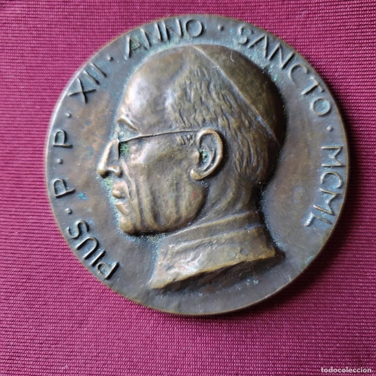 Antig&uuml;edades: Medalla papal Pio 12 - Foto 2