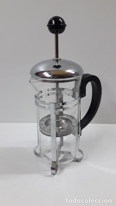 Antig&uuml;edades: CAFETERA / TETERA DE EMBOLO . - Foto 3