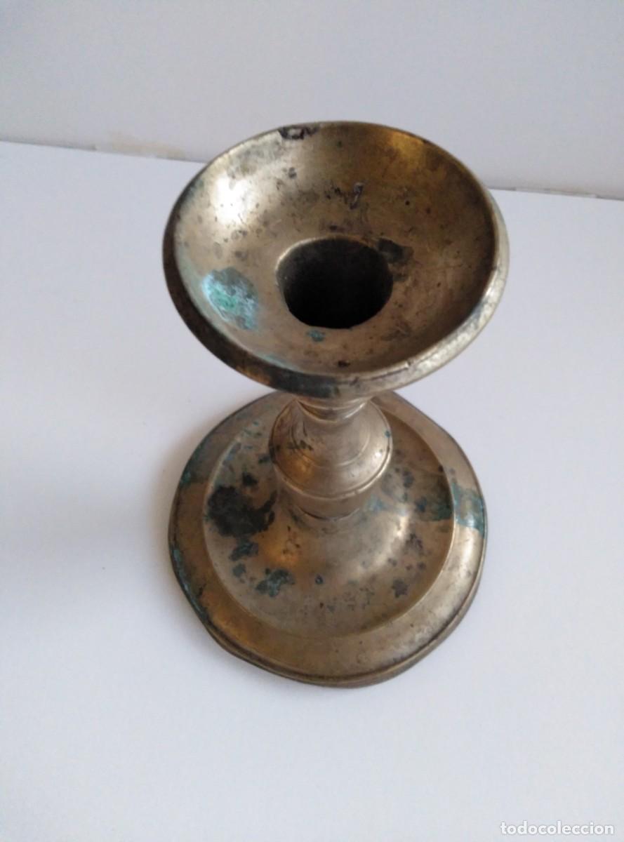 Antig&uuml;edades: CANDELABRO DE BRONCE - Foto 3