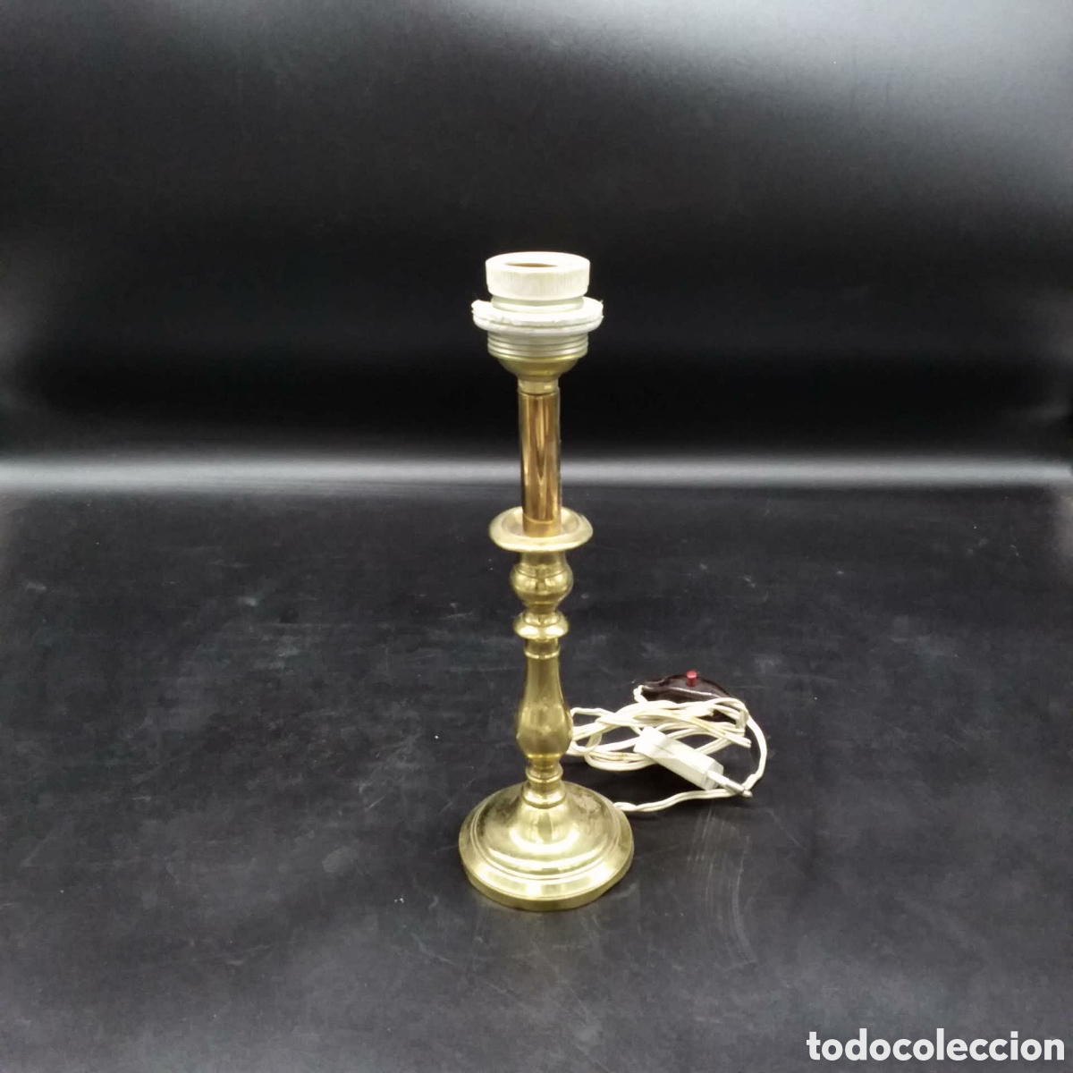 Antig&uuml;edades: Candelabro - Foto 1