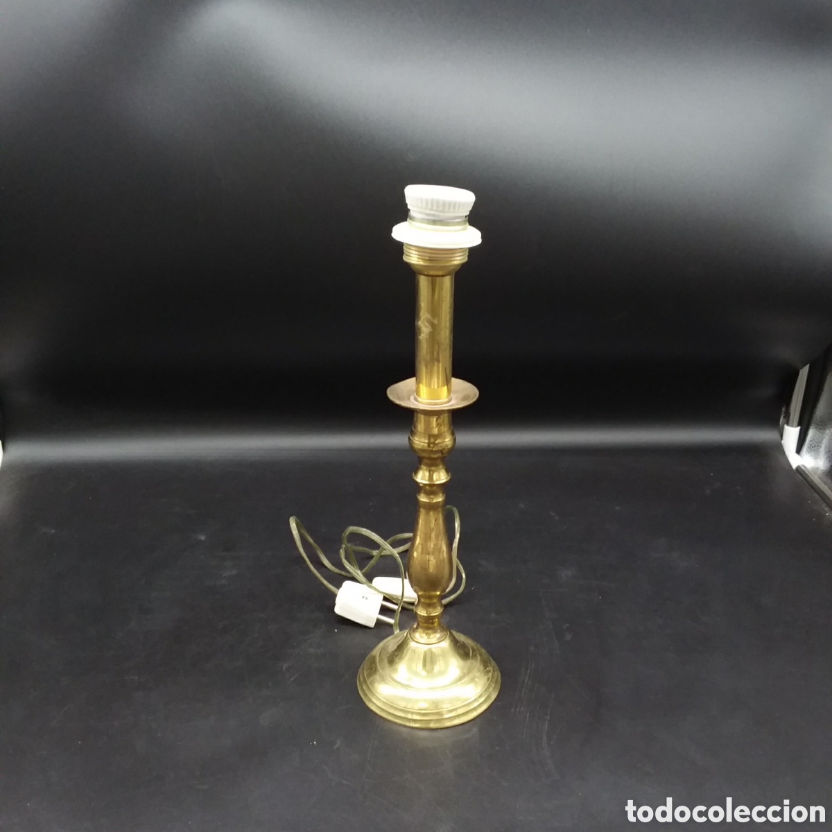 Antig&uuml;edades: Candelabro - Foto 1
