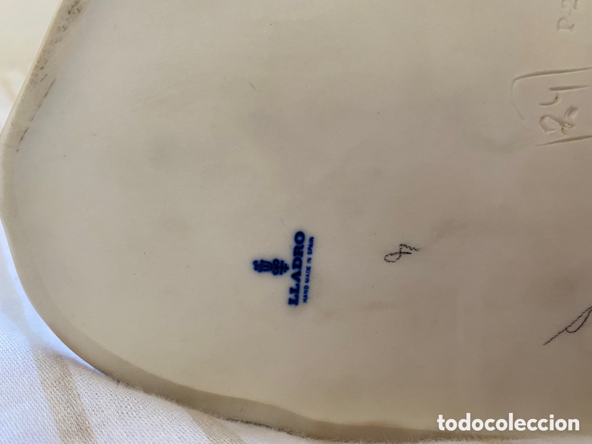 Antig&uuml;edades: Figura Lladr&oacute; Chica con dos ocas - Foto 8
