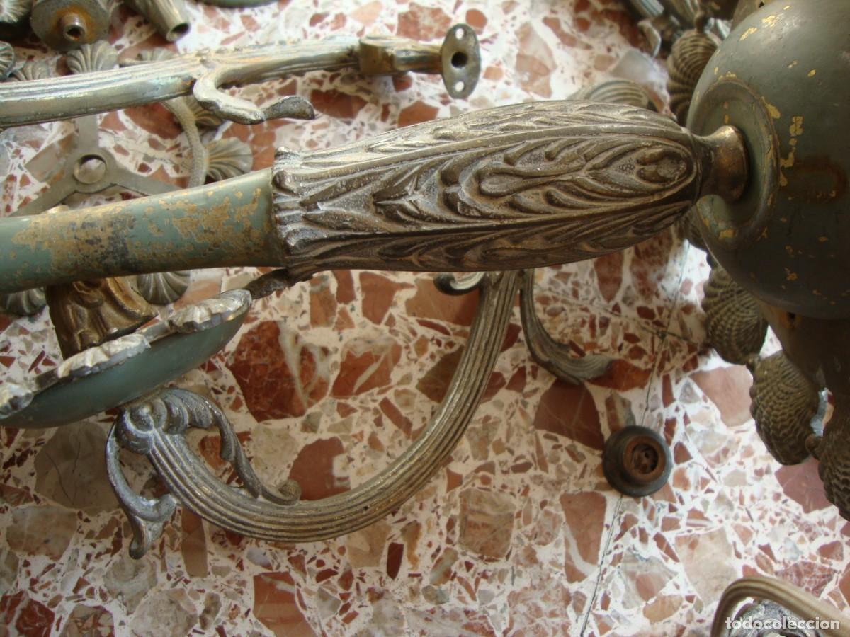 Antig&uuml;edades: LAMPARA DE BRONCE CON 5 BRAZOS - Foto 2