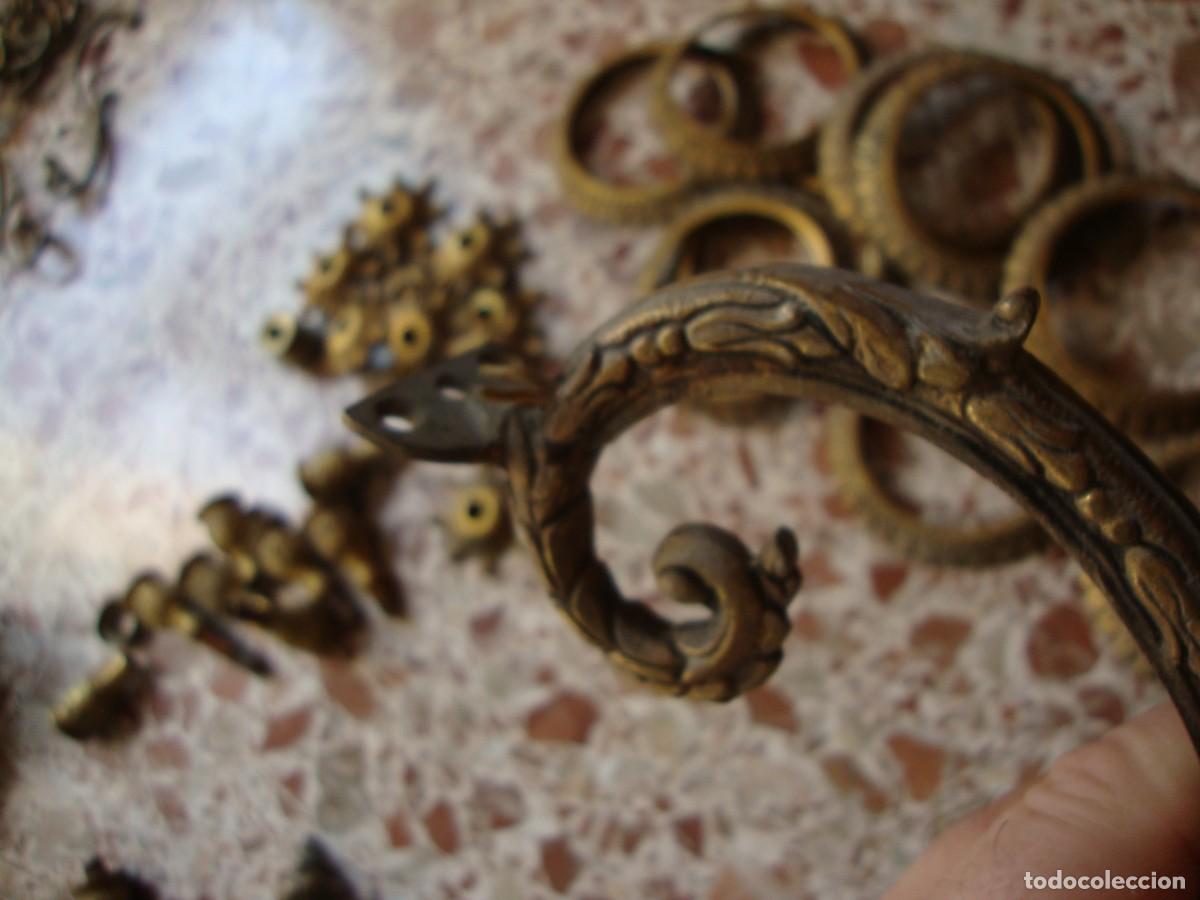 Antig&uuml;edades: LAMPARA DE BRONCE CON 9 BRAZOS - Foto 9