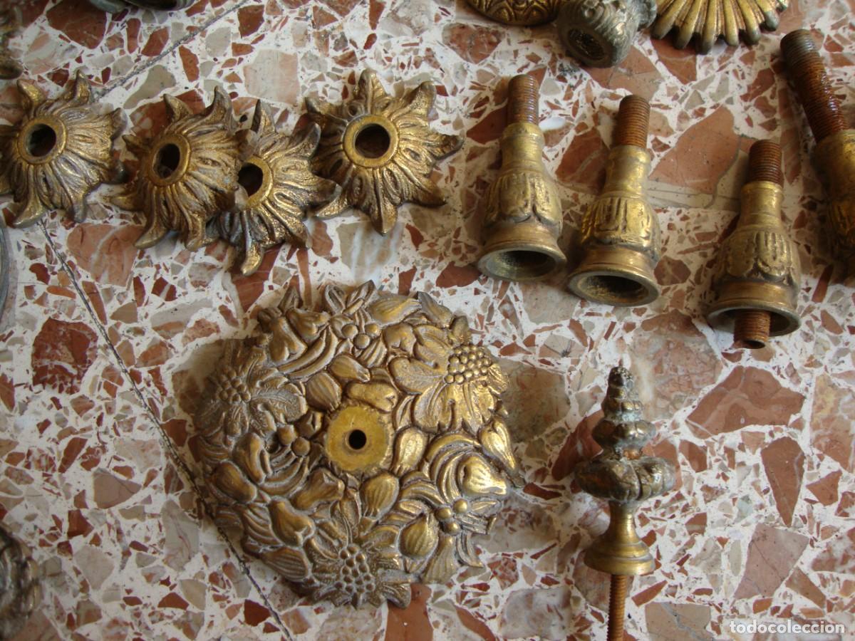 Antig&uuml;edades: LAMPARA DE BRONCE CON 9 BRAZOS - Foto 18