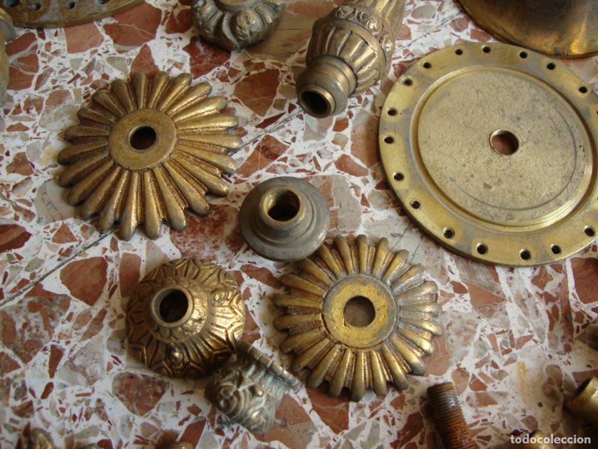 Antig&uuml;edades: LAMPARA DE BRONCE CON 9 BRAZOS - Foto 21