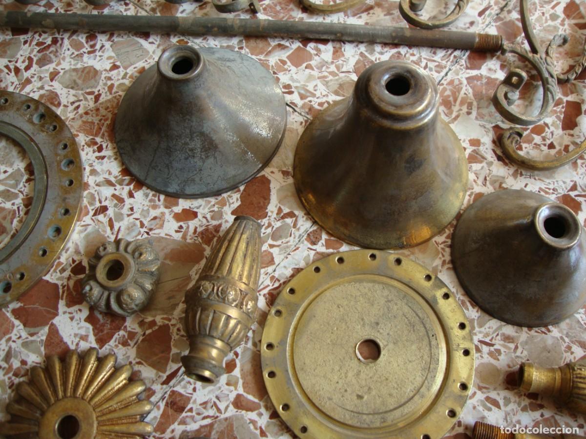 Antig&uuml;edades: LAMPARA DE BRONCE CON 9 BRAZOS - Foto 26