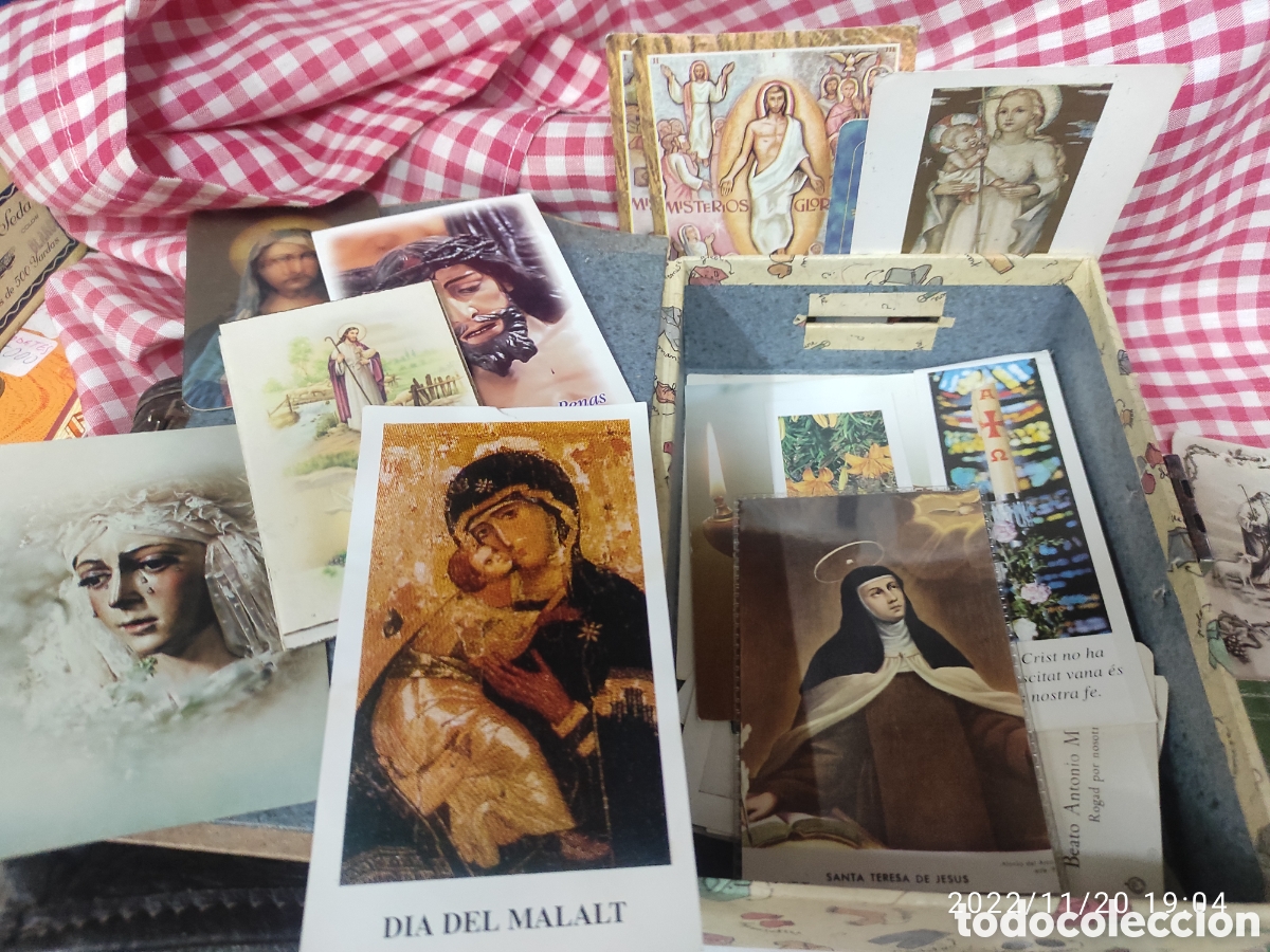 Antig&uuml;edades: CAJA CON ESTAMPAS Y PULSERAS RELIGIOSAS - Foto 7