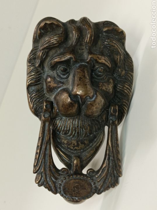 Antig&uuml;edades: Llamador Le&oacute;n bronce - Foto 1