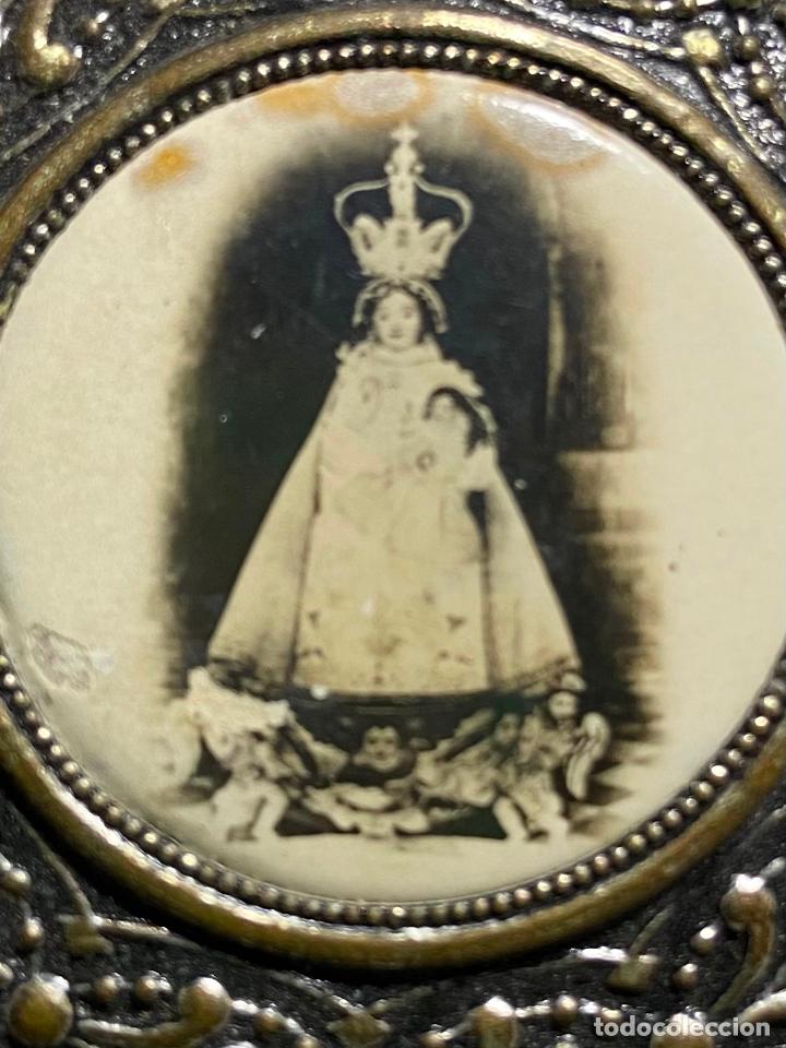 Antig&uuml;edades: 134.- Espejo Ppios. XX. Virgen a Catalogar - Foto 2