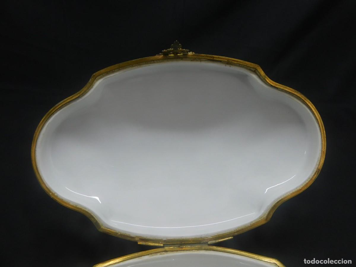 Antig&uuml;edades: Caja Porcelana - Foto 8