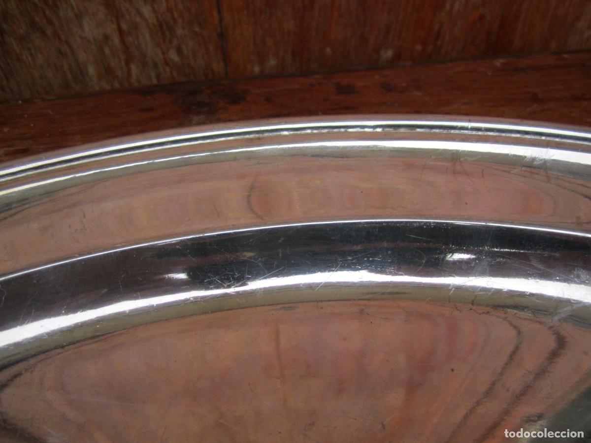Antig&uuml;edades: Bandeja ovalada en metal plateado - Foto 3