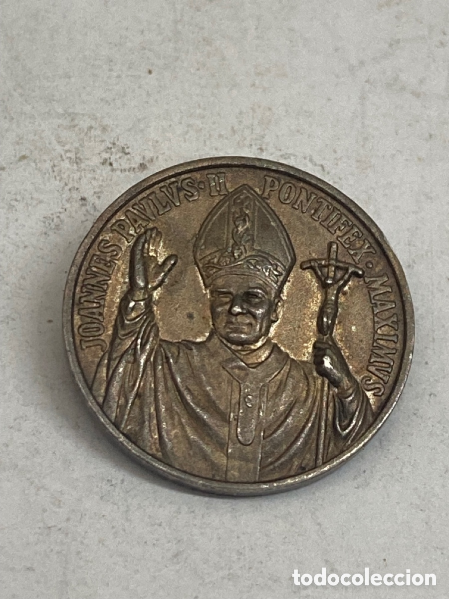 Antig&uuml;edades: Medalla de plata religiosa - Foto 1
