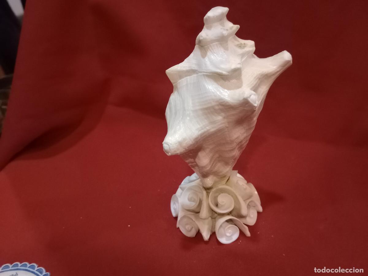 Antig&uuml;edades: cristo en caracola - Foto 4