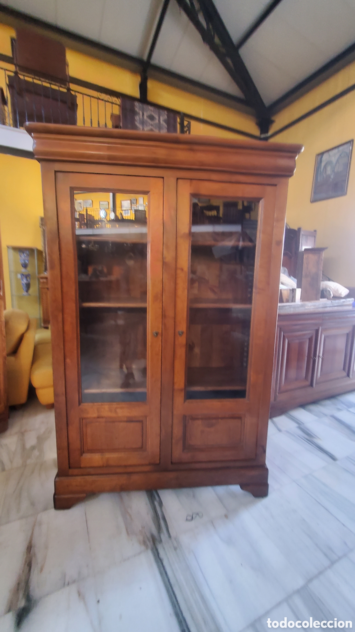 Antig&uuml;edades: Vitrina - Foto 1
