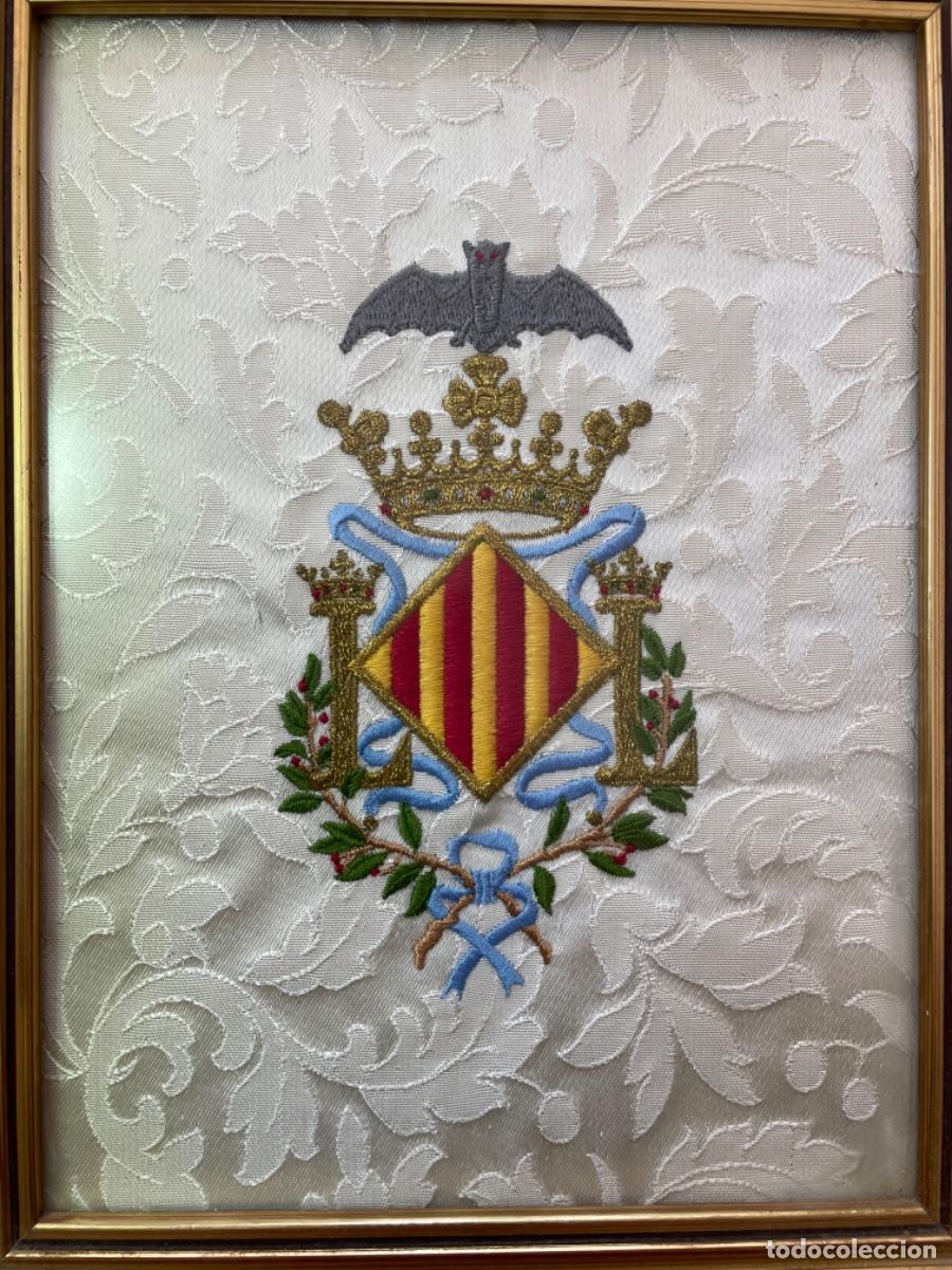 Antig&uuml;edades: Escudo de Valencia - Seda Bordada - Foto 2