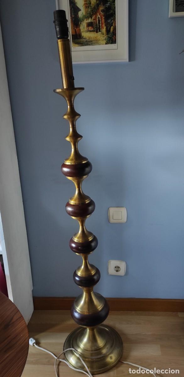 Antig&uuml;edades: PI&Eacute; DE L&Aacute;MPARA EN MADERA Y LAT&Oacute;N - ANTIGUO - Foto 8