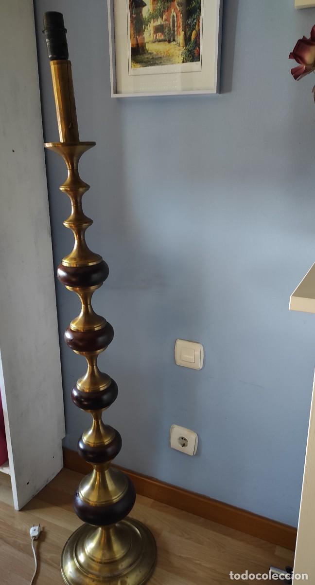 Antig&uuml;edades: PI&Eacute; DE L&Aacute;MPARA EN MADERA Y LAT&Oacute;N - ANTIGUO - Foto 9