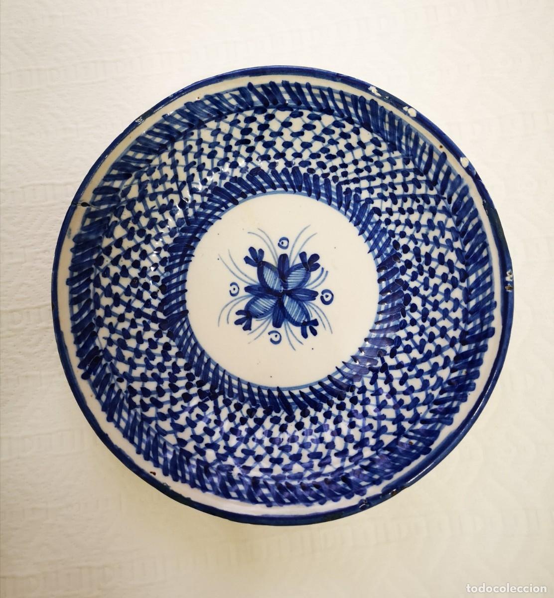 Antig&uuml;edades: Antiguo plato de Manises - Foto 1