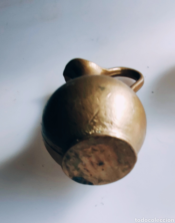 Antig&uuml;edades: Jarras de bronce macizas - Foto 10