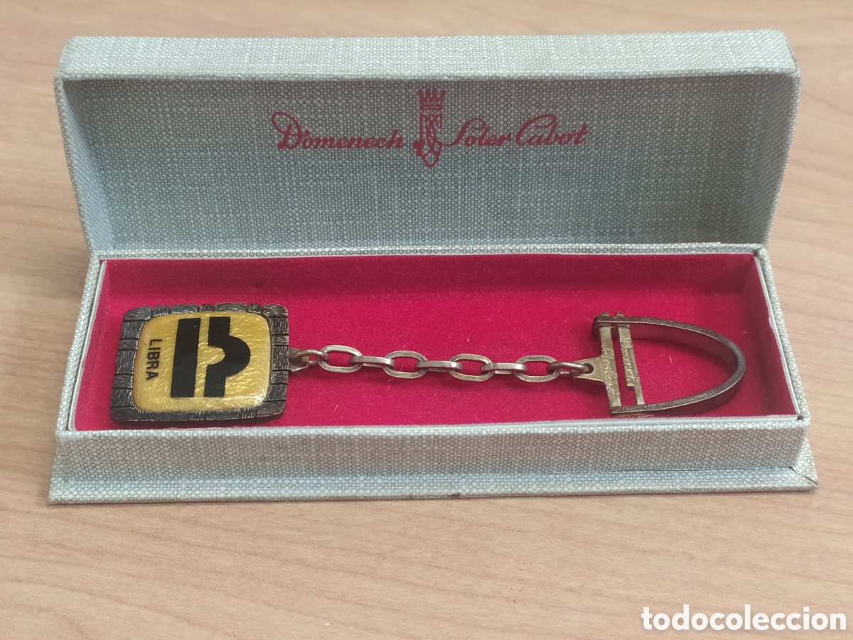 Antig&uuml;edades: LLAVERO DE PLATA DE DOMENECH SOLER CABOT - LIBRA - Foto 1