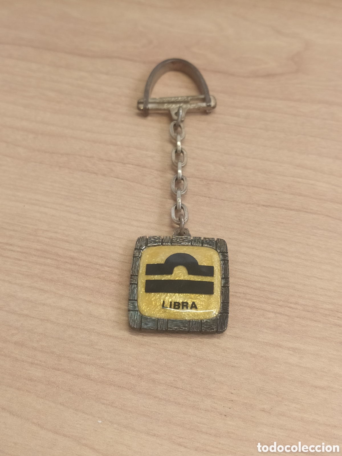 Antig&uuml;edades: LLAVERO DE PLATA DE DOMENECH SOLER CABOT - LIBRA - Foto 2