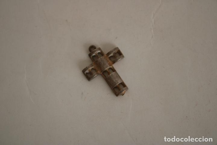 Antig&uuml;edades: cruz en plata de ley - Foto 1
