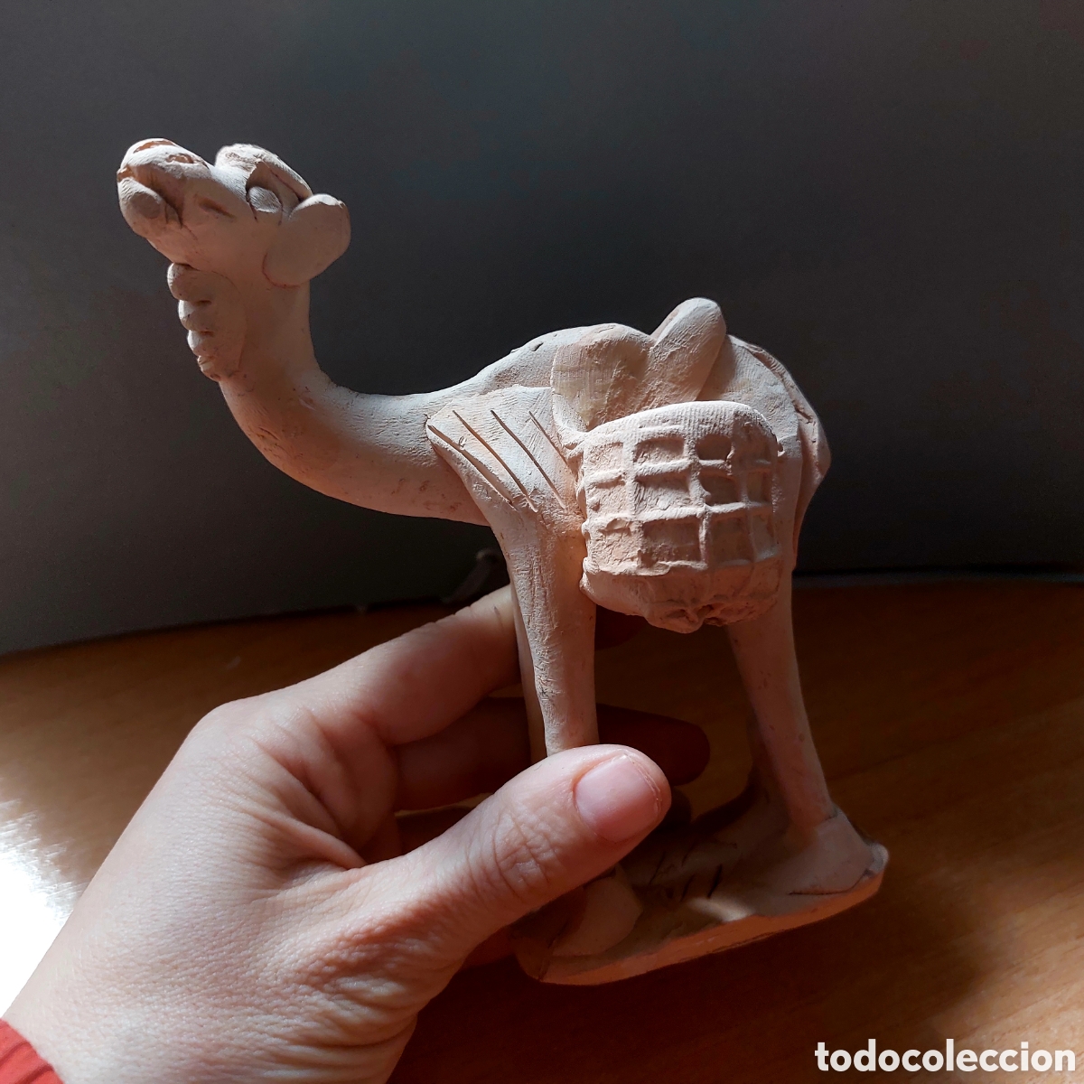Antig&uuml;edades: Figura arcilla camello - Foto 1
