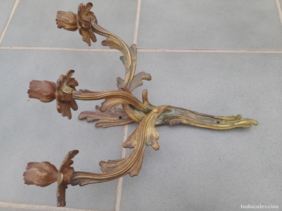 Antig&uuml;edades: antiguo aplique frances de bronce , 33cm aprox - Foto 3