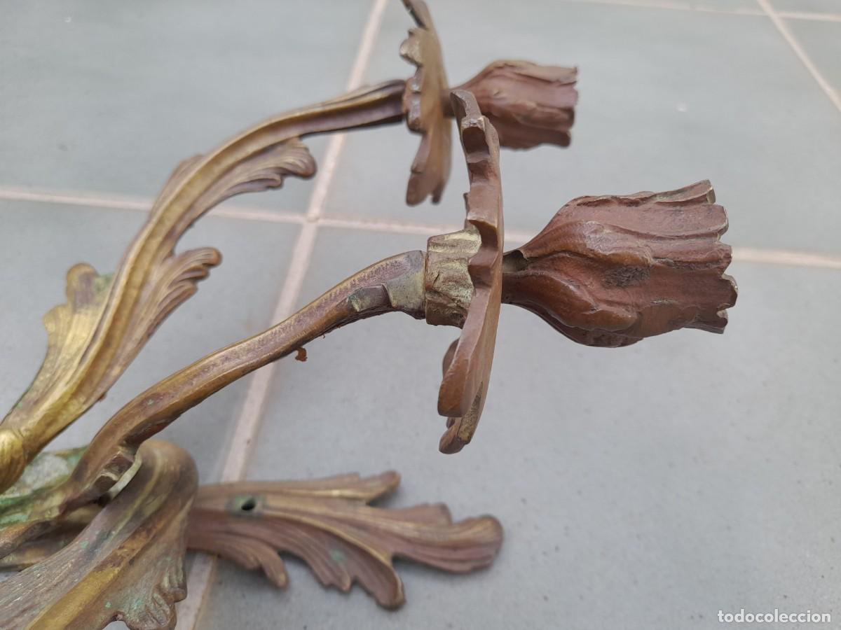 Antig&uuml;edades: antiguo aplique frances de bronce , 33cm aprox - Foto 8