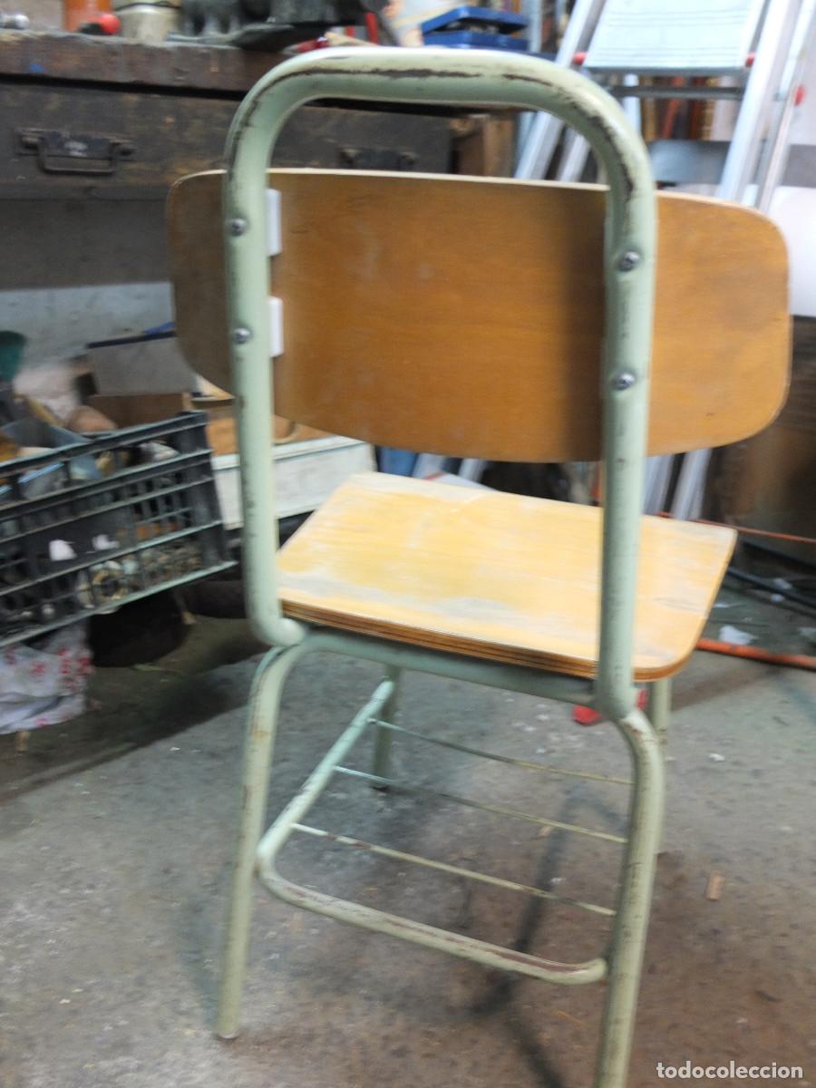 Antig&uuml;edades: silla colegio a&ntilde;os 70 - Foto 5