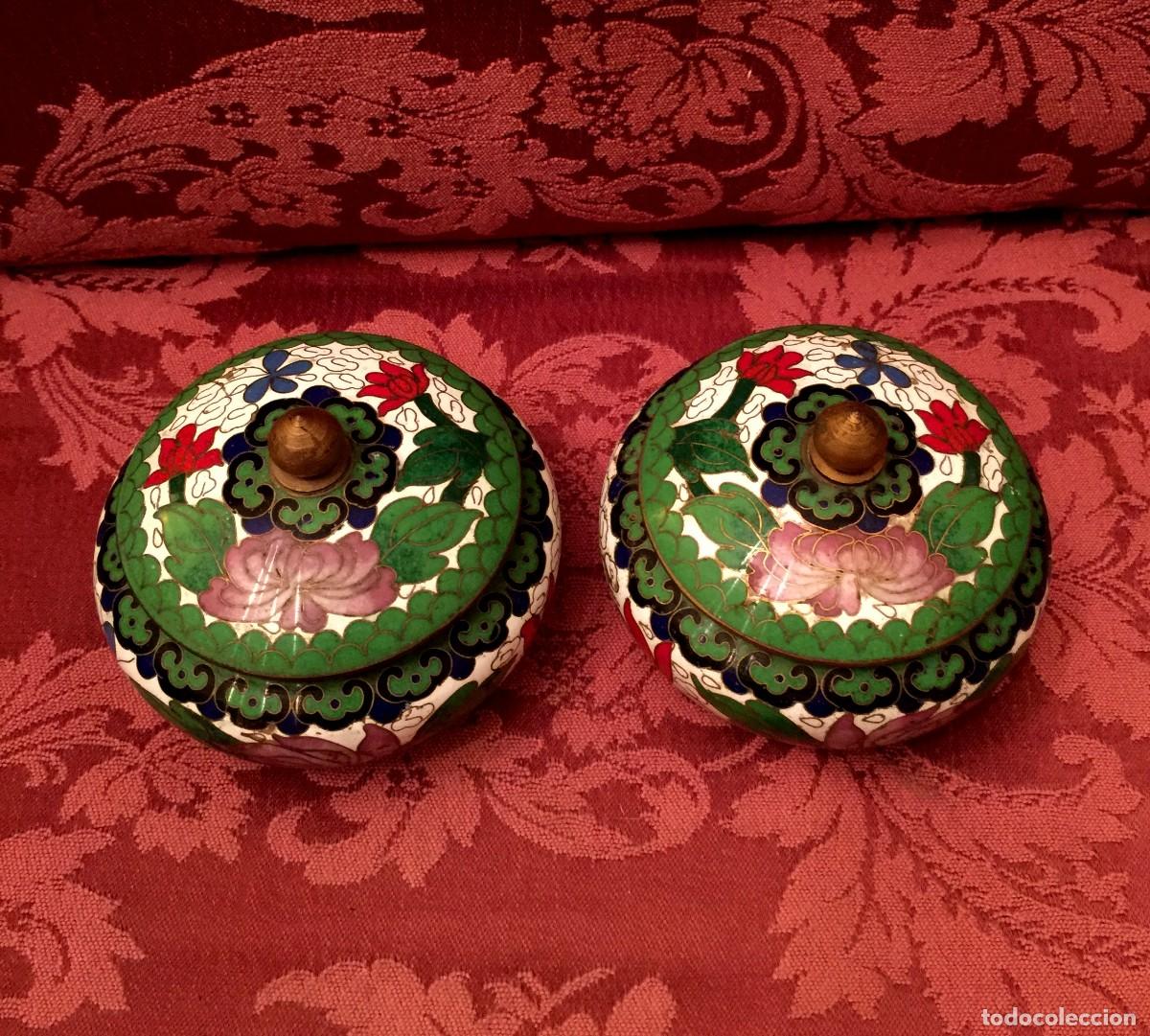 Antig&uuml;edades: PAREJA DE TIBORES EN CLOISONN&Eacute;. - Foto 3