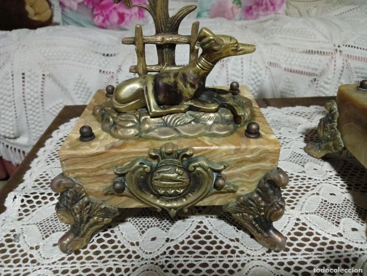 Antig&uuml;edades: CANDELABROS DE BRONCE - Foto 1