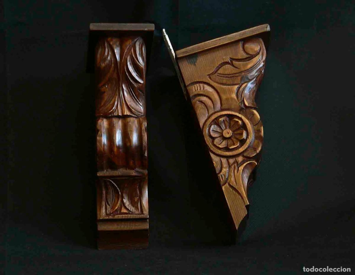Antiguidades: PAREJA DE M&Eacute;NSULAS O ESCUADRAS TALLADAS