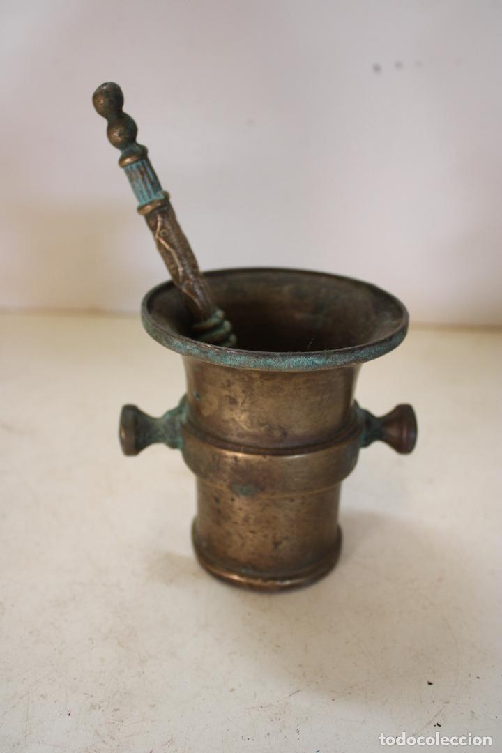 Antig&uuml;edades: antiguo almirez de bronce - Foto 3