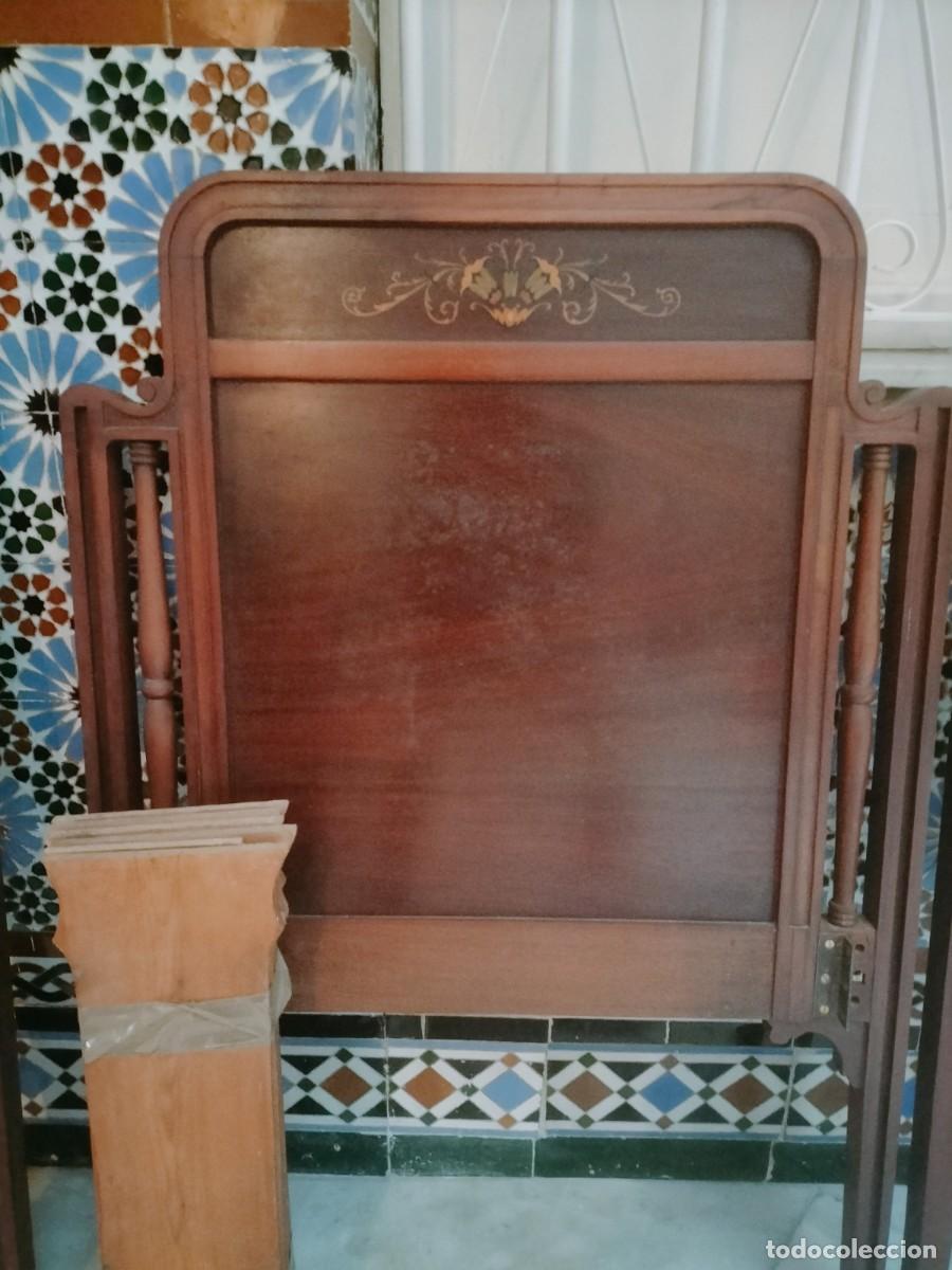 Antig&uuml;edades: Cuna de caoba - Foto 3