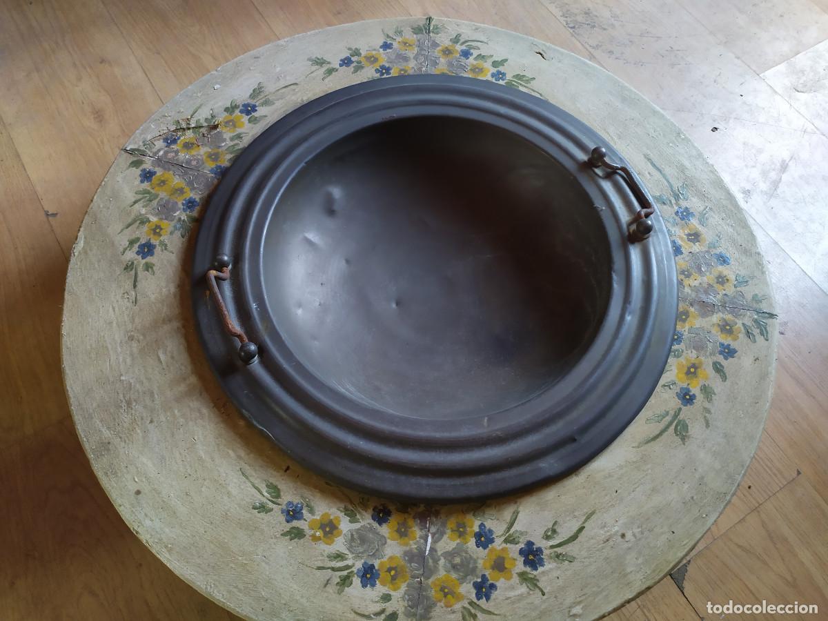 Antig&uuml;edades: Soporte de madera para brasero - Foto 3